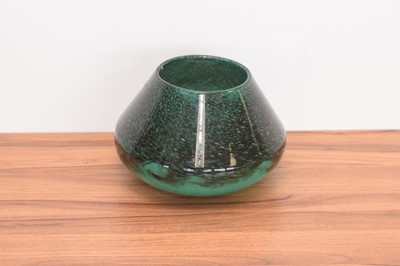 Lot 286 - An art deco glass vase