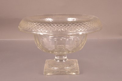 Lot 308 - A nice early 19th century cut glass centrepiece bowl