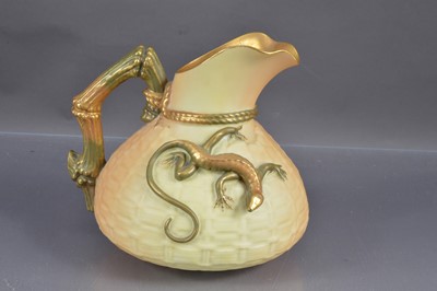 Lot 377 - Royal Worcester blush ivory porcelain lizard jug