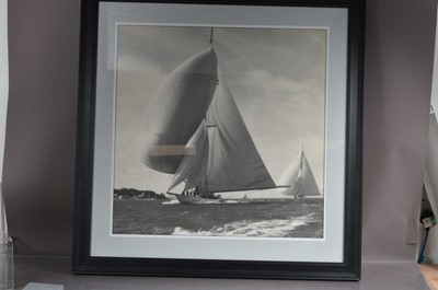 Lot 556 - Beken of Cowes Archive "Racing Yachts off Cowes"