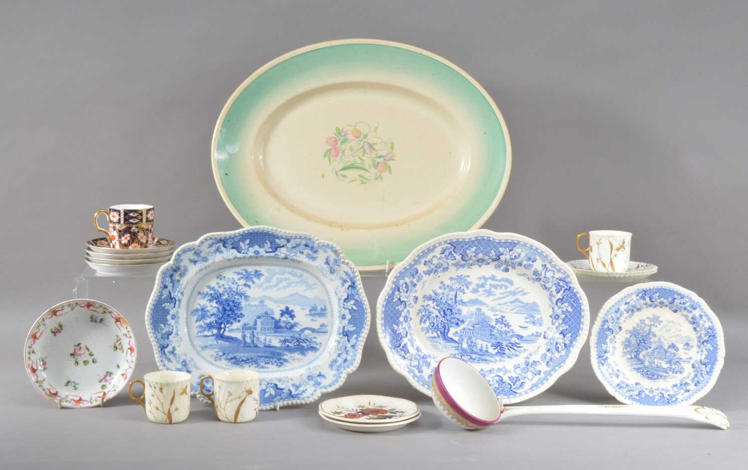 Lot 11 - An assorted collection of 19th century and later ceramics
