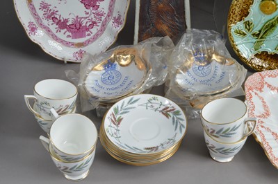 Lot 50 - A collection of British and European ceramics and pottery