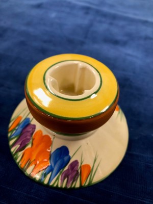 Lot 57 - Four items of Clarice Cliff pottery