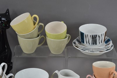 Lot 76 - A large collection of assorted mid 20th century tea and coffee wares