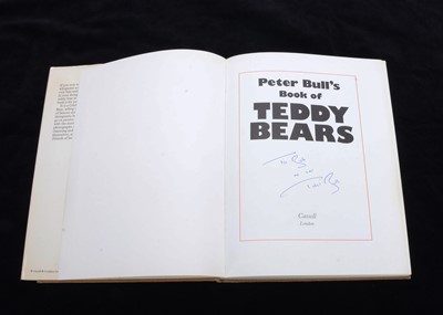 Lot 76 - Peter Bull’s Book of Teddy Bears signed and dedicated to Col Bob Henderson