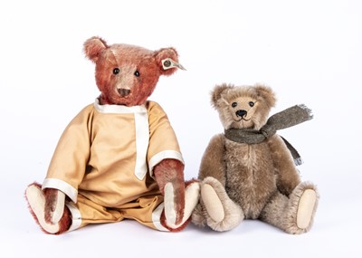 Lot 116 - Walking in an English garden with Alfonzo