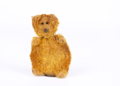 Lot 135 - A rare Schuco perfume atomiser Teddy Bear, 1920s