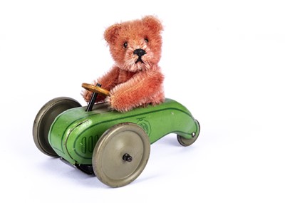 Lot 147 - A rare and fine Schuco Teddy Bear roller toy, 1920s