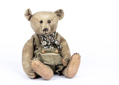 Lot 213 - A rare Marie Robischon first-ever leather artist Teddy Bear, circa 1994