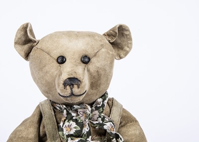 Lot 213 - A rare Marie Robischon first-ever leather artist Teddy Bear, circa 1994