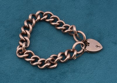 Lot 103 - A 9ct gold hollow link bracelet