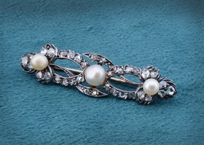 Lot 156 - A Victorian diamond and pearl bar brooch