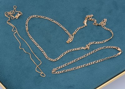 Lot 162 - An 18ct gold necklace and bracelet set