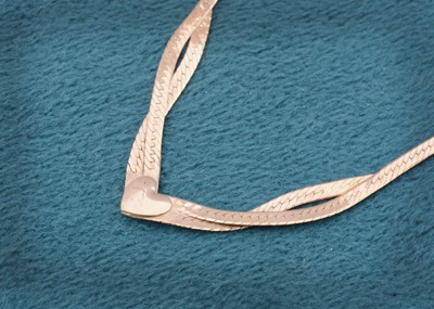 Lot 166 - A 9ct gold flattened link necklace