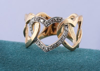 Lot 172 - A 9ct gold diamond set heart dress ring