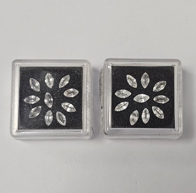 Lot 218 - Two certificated Singida Tanzanian Zircon gem boxes