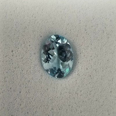 Lot 224 - A certificated Cyan Apatite