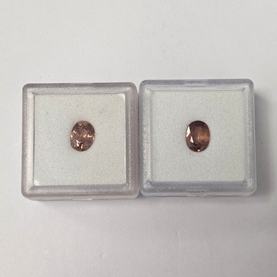 Lot 225 - Two certificated Singida Marsala Zircons