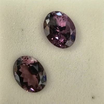 Lot 236 - Two certificated Purple Mahenge Spinels