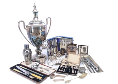 Lot 276 - A Collection of Silver and Silver Plate