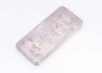 Lot 297 - A Circa 1970's Fine Silver Ingot, marked C M L, Fine Silver 999 1kg