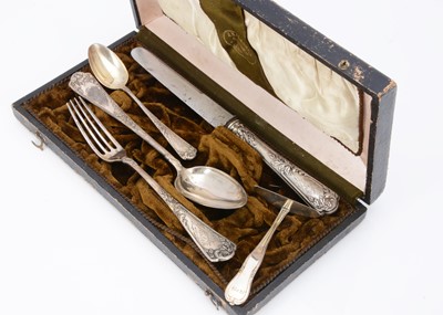 Lot 356 - An early 20th century continental cased Christening set