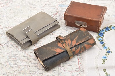 Lot 439 - An art deco travelling set