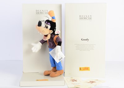 Lot 4 - A Steiff limited edition Disney Showcase 70th Anniversary Goofy