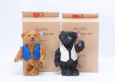 Lot 15 - Two Steiff limited edition Club Event teddy bears