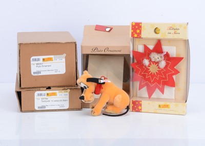 Lot 21 - A Steiff limited edition Disney Pluto Ornament