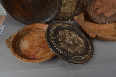 Lot 176 - A collection of 19th century and later treen platter/chargers