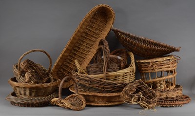 Lot 180 - A large collection of assorted wicker items