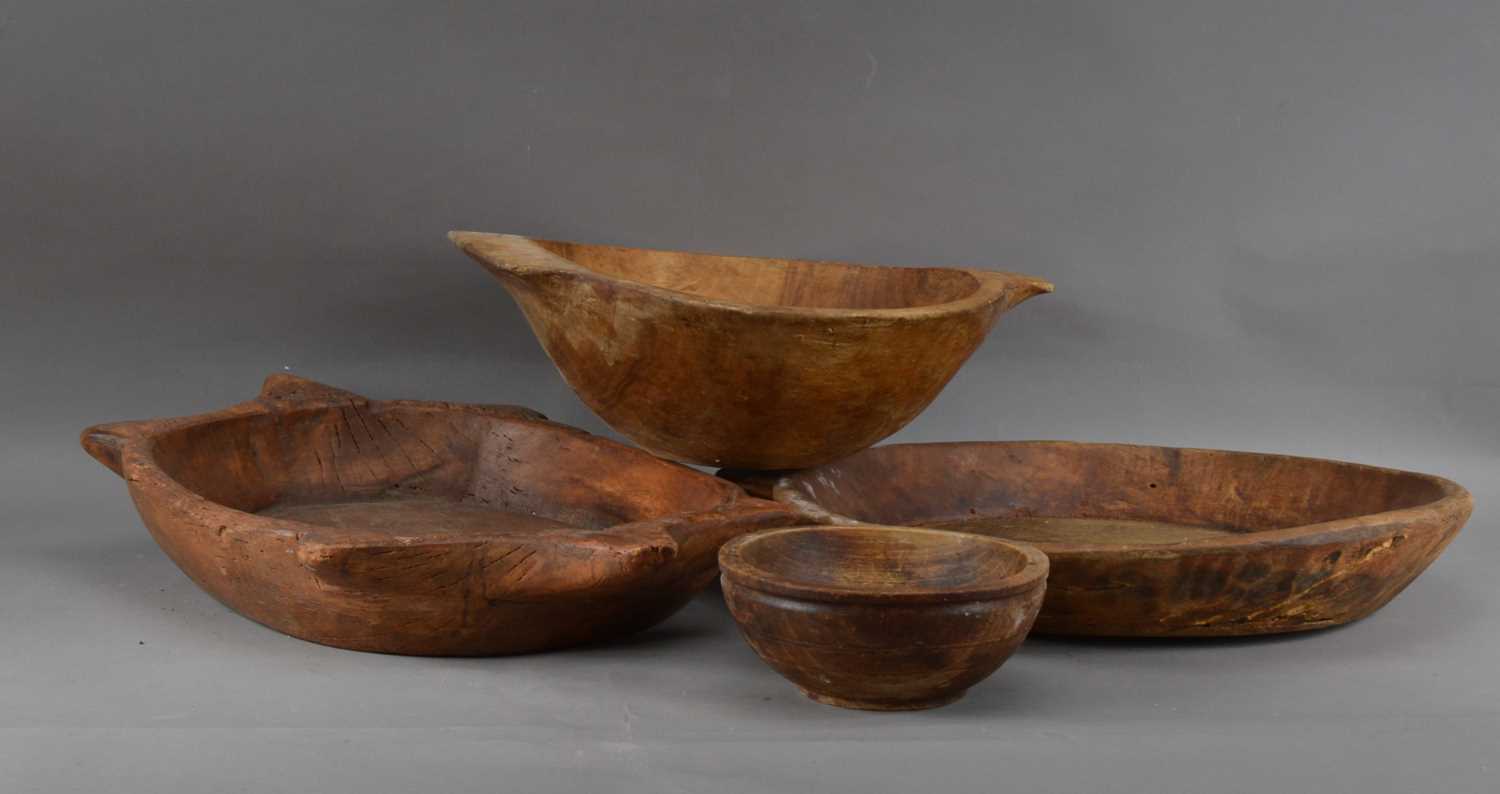 Lot 185 - Four 19th century and later treen bowls
