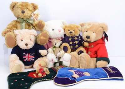 Lot 125 - A selection of Harrods teddy bears