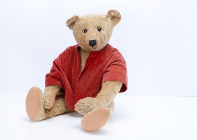 Lot 187 - An early  Steiff teddy bear, circa 1910