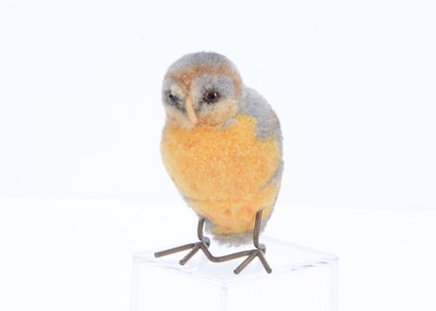 Lot 192 - A rare Steiff woollen pom-pom owl, 1934-39