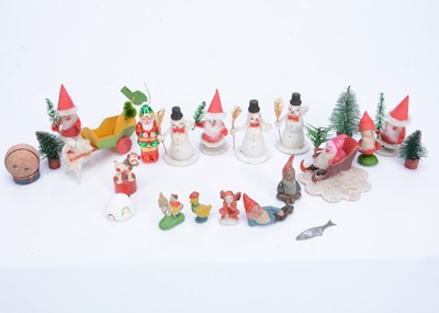 Lot 322 - Various Christmas ornaments, 1930s-50s