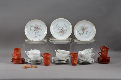 Lot 219 - A late 20th century Japanese tea service