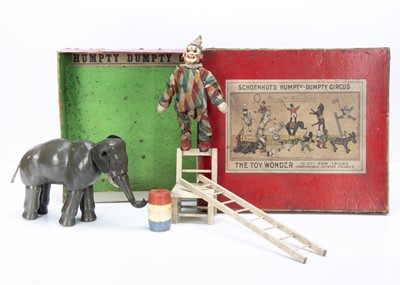 Lot 422 - Schoenhut Humpty Dumpty Circus boxed Set No.20/7