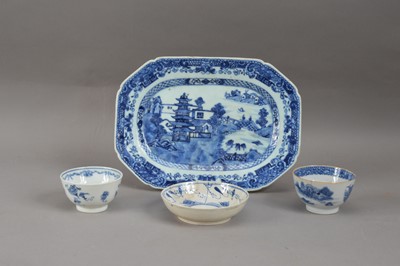 Lot 228 - A 19th century Chinese export willow pattern meat platter