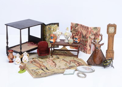 Lot 591 - Various dolls’ house items