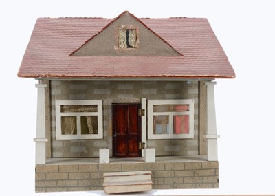 Lot 600 - A Schoenhut wooden bungalow dolls’ house