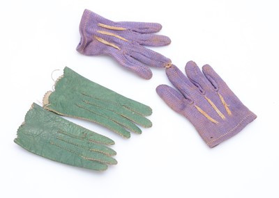 Lot 982 - Two pairs of fashion doll’s gloves