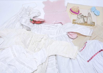 Lot 1006 - A group of baby clothes and other items