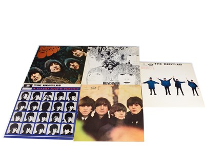 Lot 11 - Beatles LPs