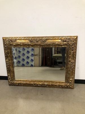 Lot 337 - A modern gilt mirror