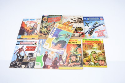 Lot 528 - Science Fiction and Film Books and magazines