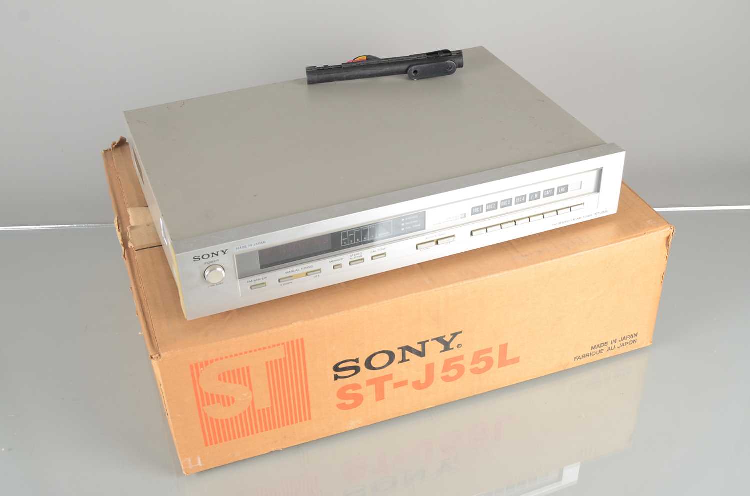 Lot 562 - Kenwood CD / Sony Tuner /Sony Cassette Deck