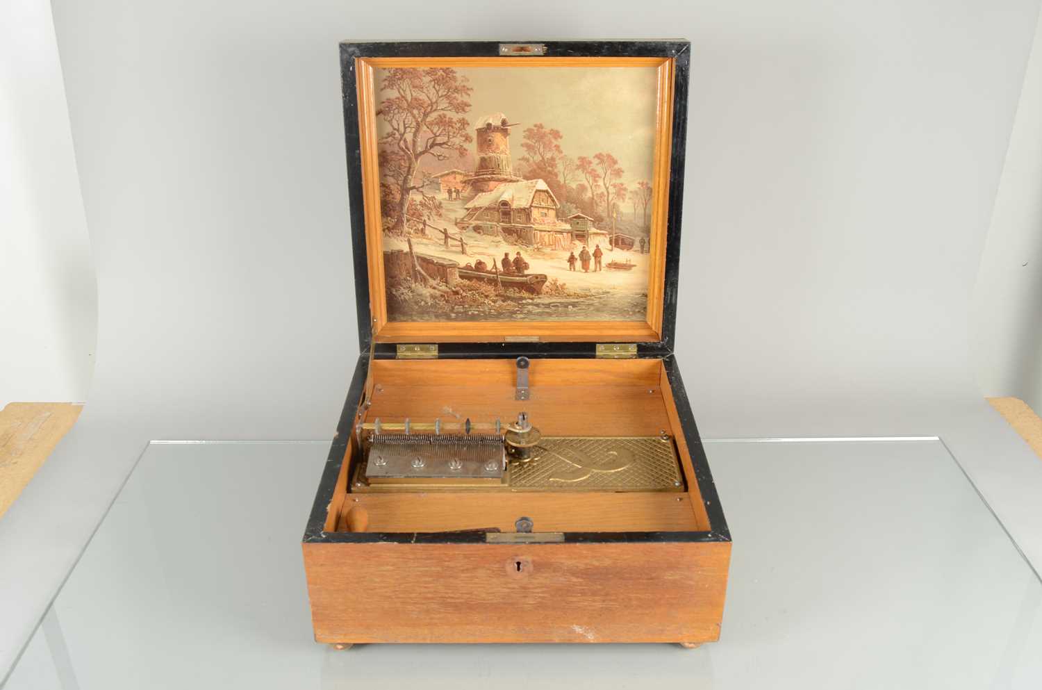 Lot 577 - Polyphon Music Box,