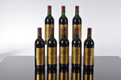 Lot 21 - Eight bottles of Chateau Goumin AOC Bordeaux 1995